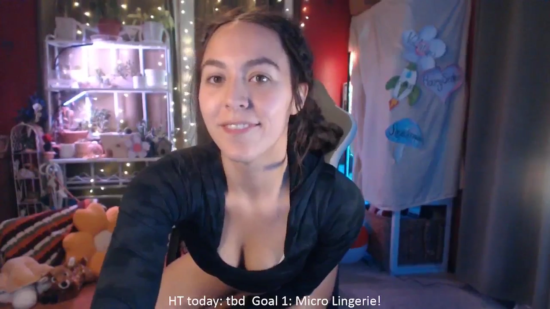 Gallery image thumbnail from FawneFaeisme's myfreecams stream on, 08/19/2025, 16:01 image 14 of 20