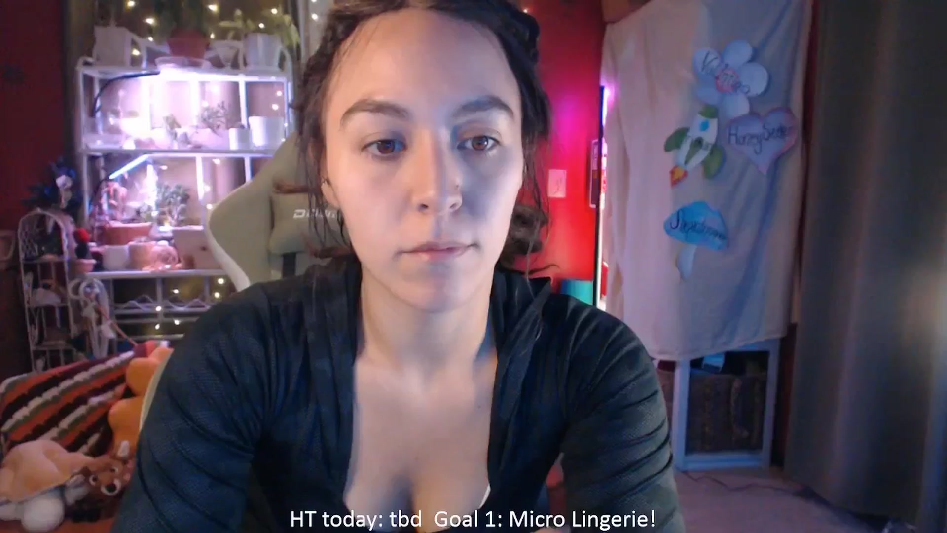 Gallery image thumbnail from FawneFaeisme's myfreecams stream on, 08/19/2025, 16:01 image 2 of 20