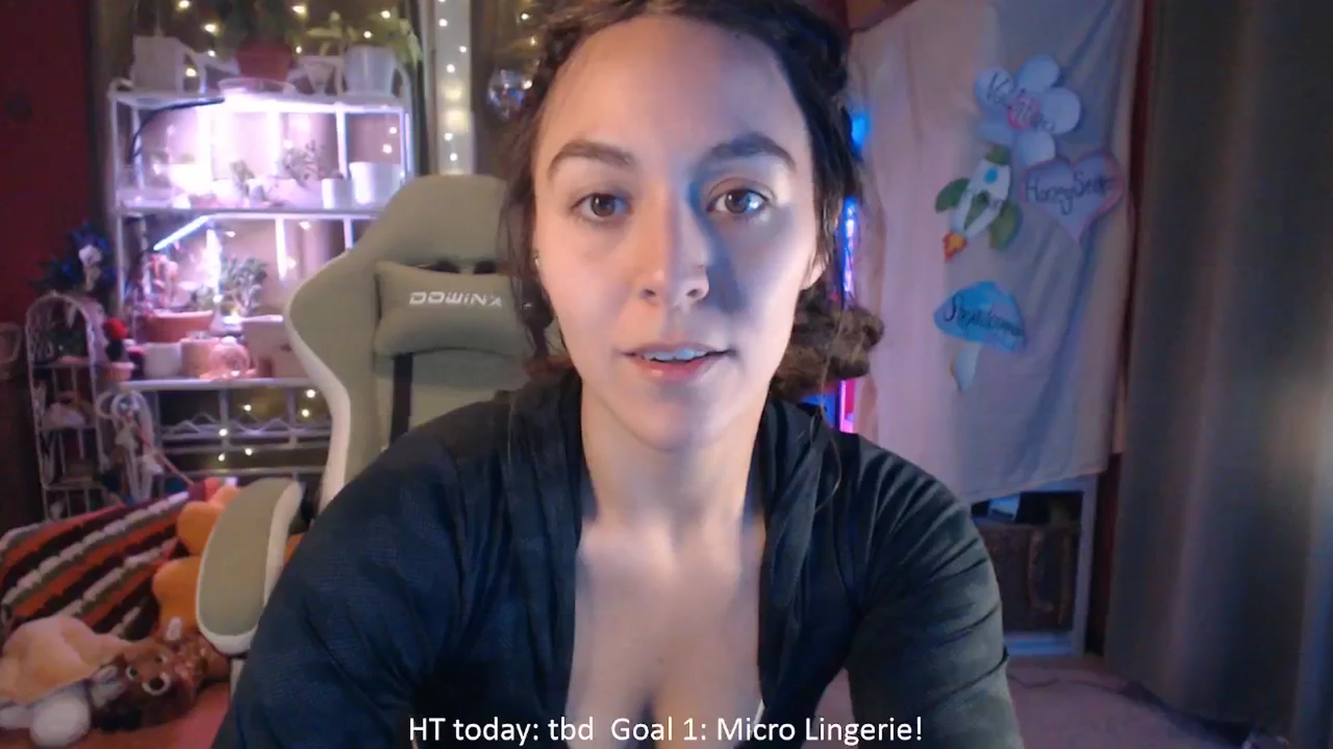 Gallery image thumbnail from FawneFaeisme's myfreecams stream on, 08/19/2025, 16:01 image 3 of 20