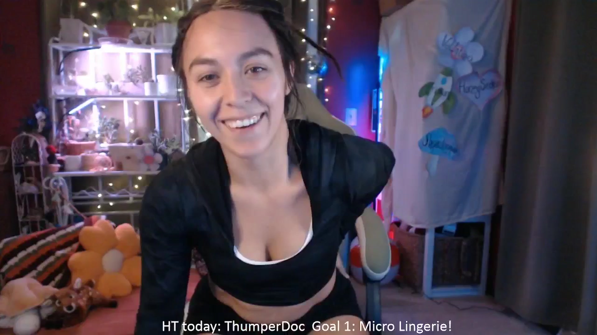 Gallery image thumbnail from FawneFaeisme's myfreecams stream on, 08/19/2025, 16:59 image 15 of 20