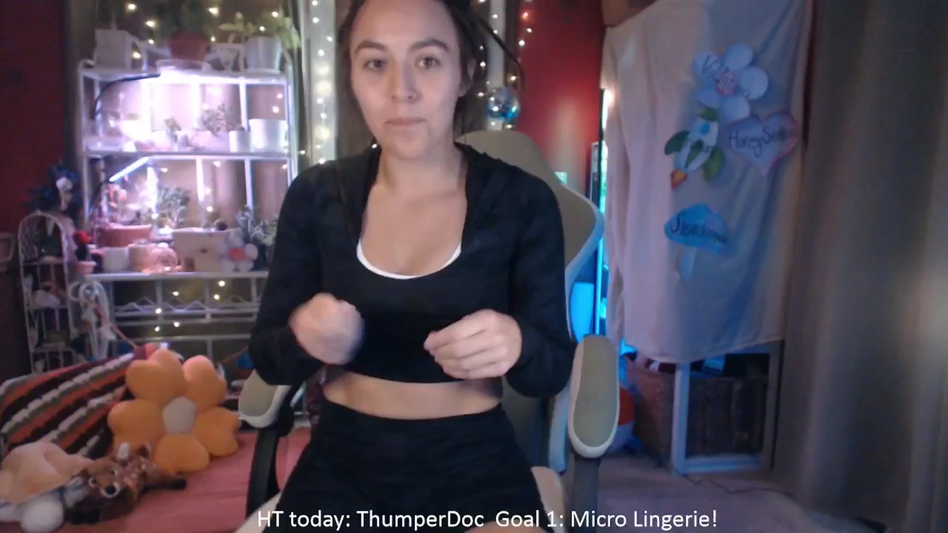 Gallery image thumbnail from FawneFaeisme's myfreecams stream on, 08/19/2025, 16:59 image 4 of 20