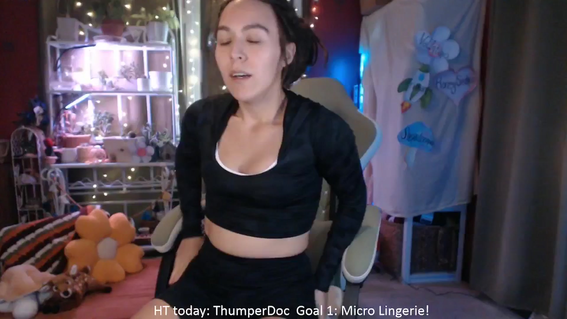 Gallery image thumbnail from FawneFaeisme's myfreecams stream on, 08/19/2025, 16:59 image 12 of 20