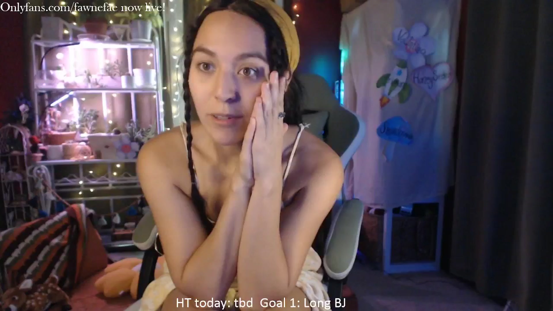 Gallery image thumbnail from FawneFaeisme's myfreecams stream on, 08/21/2025, 15:53 image 16 of 20