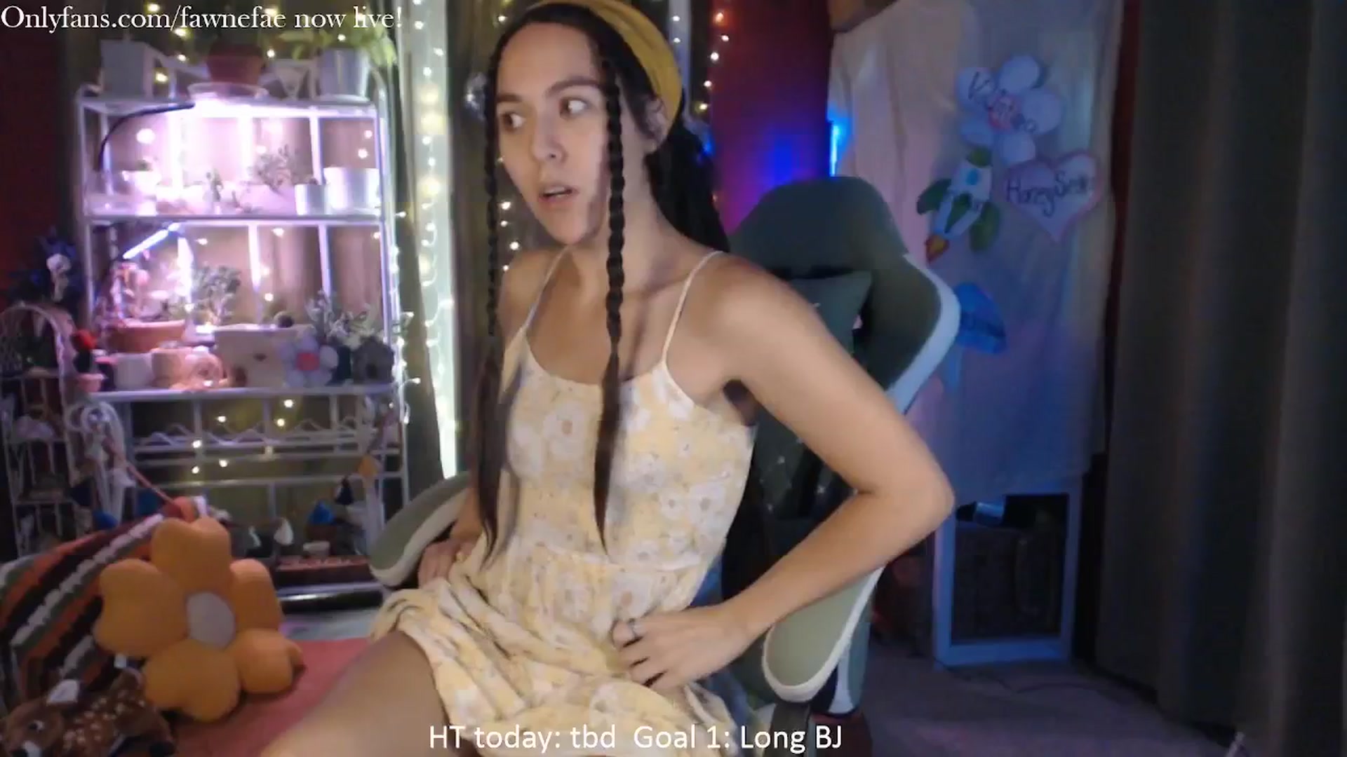 Gallery image thumbnail from FawneFaeisme's myfreecams stream on, 08/21/2025, 18:09 image 15 of 20