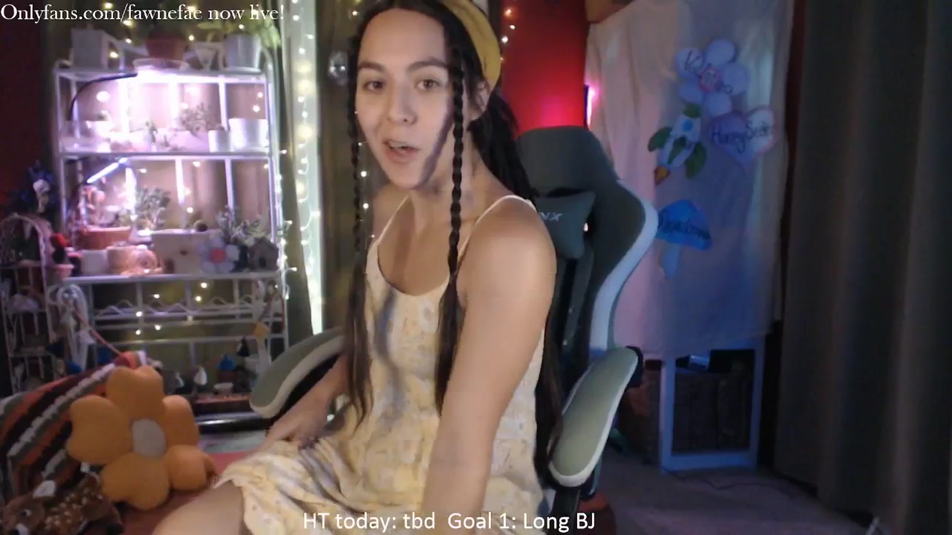 Gallery image thumbnail from FawneFaeisme's myfreecams stream on, 08/21/2025, 18:09 image 18 of 20