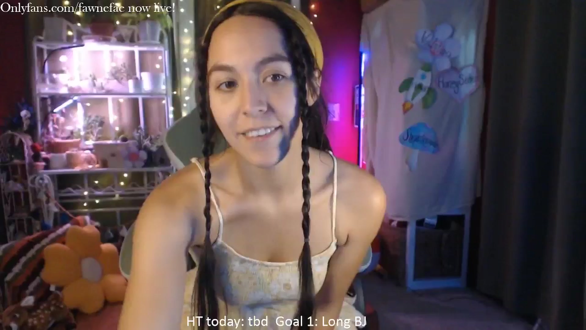 Gallery image thumbnail from FawneFaeisme's myfreecams stream on, 08/21/2025, 18:09 image 19 of 20