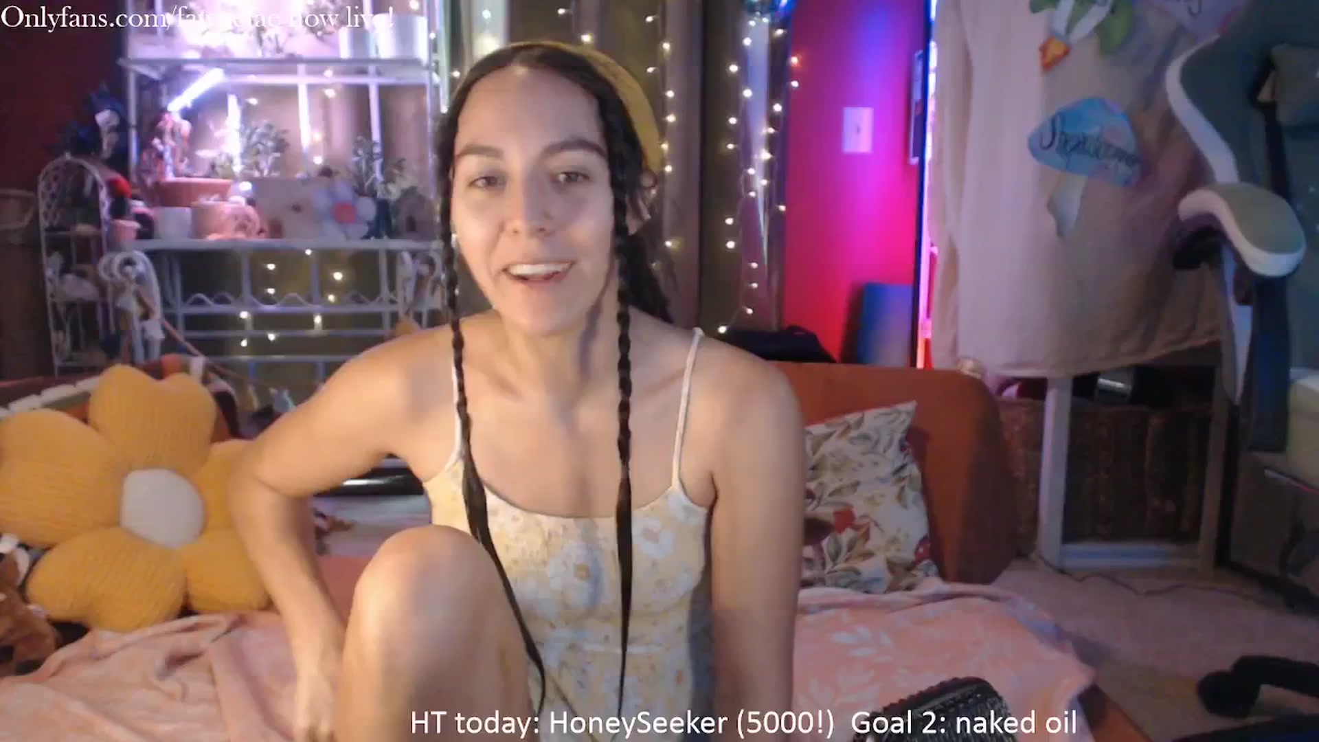 Gallery image thumbnail from FawneFaeisme's myfreecams stream on, 08/21/2025, 19:14 image 14 of 20