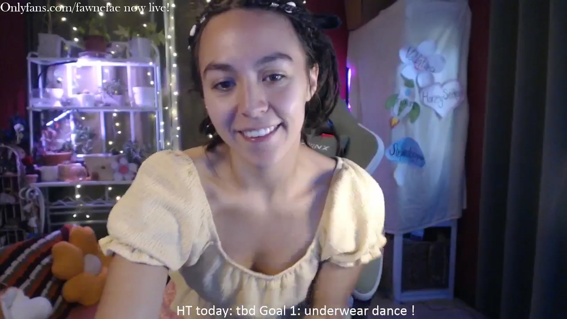 Gallery image thumbnail from FawneFaeisme's myfreecams stream on, 09/10/2025, 16:09 image 4 of 20