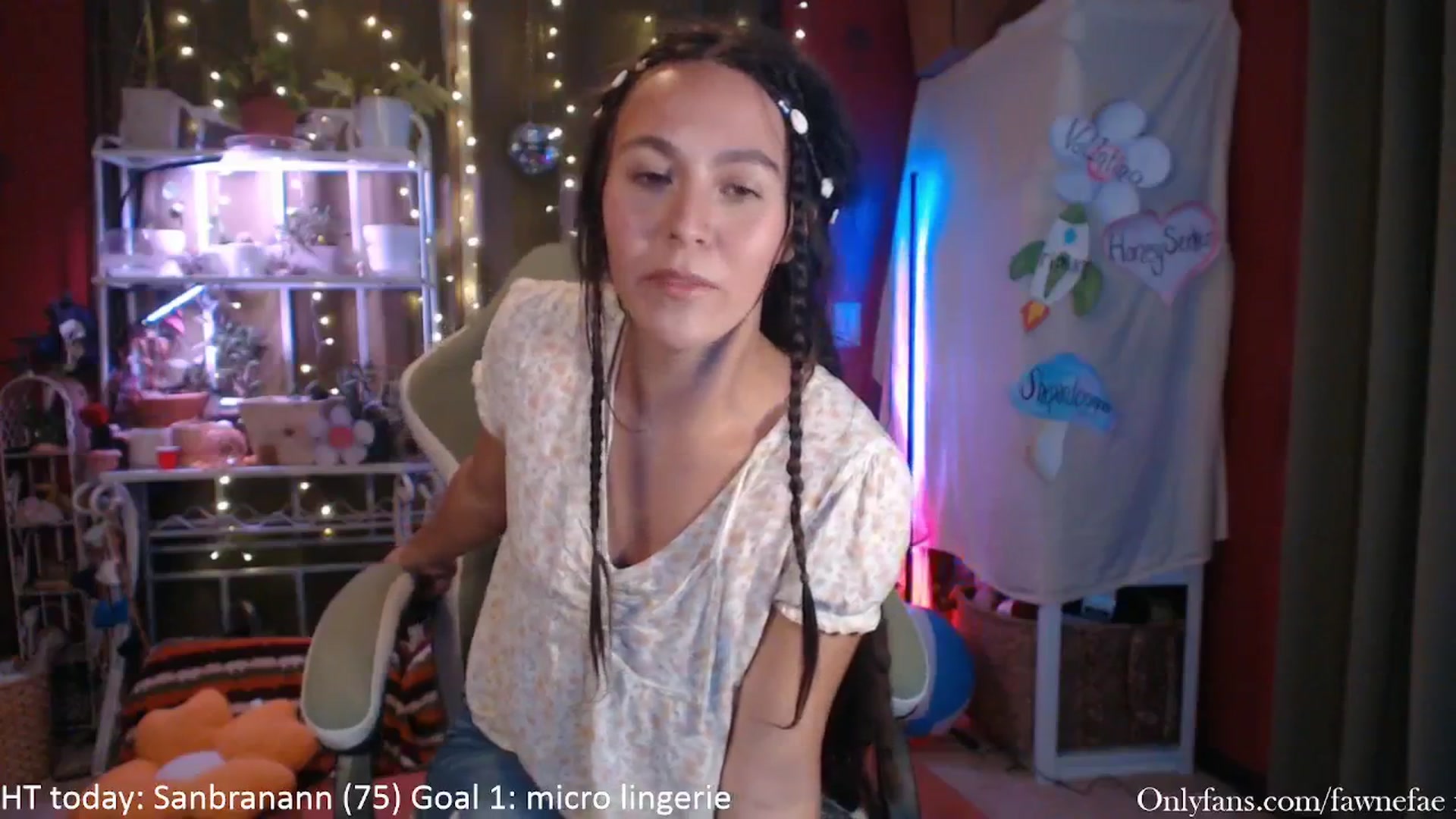 Gallery image thumbnail from FawneFaeisme's myfreecams stream on, 09/24/2025, 02:07 image 12 of 20
