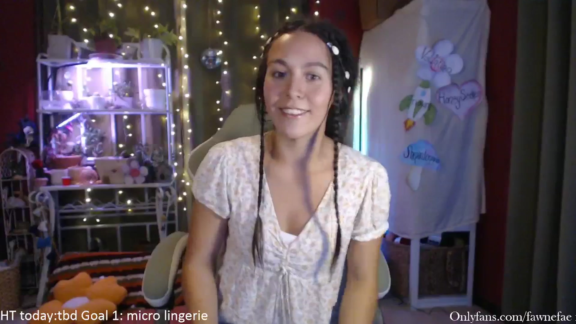 Gallery image thumbnail from FawneFaeisme's myfreecams stream on, 09/24/2025, 02:07 image 4 of 20