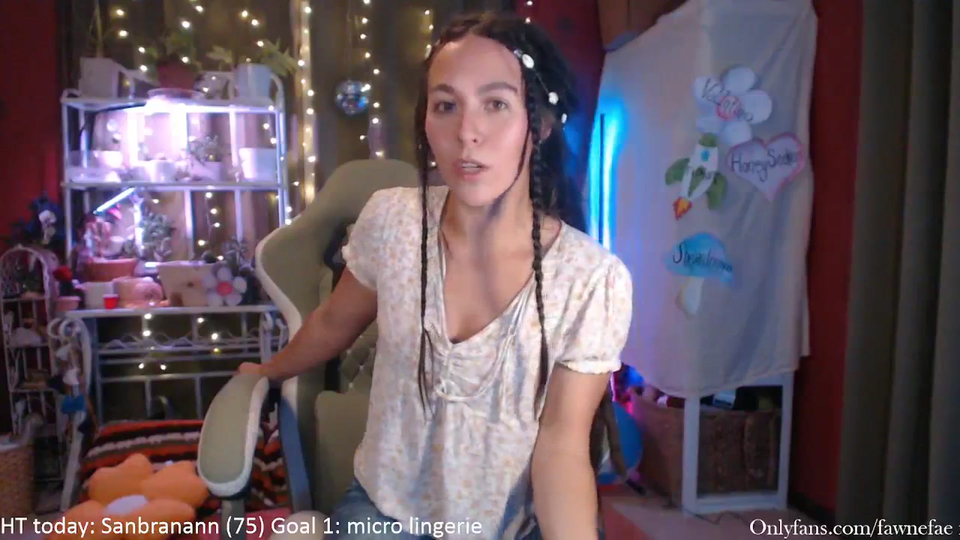 Gallery image thumbnail from FawneFaeisme's myfreecams stream on, 09/24/2025, 02:07 image 13 of 20