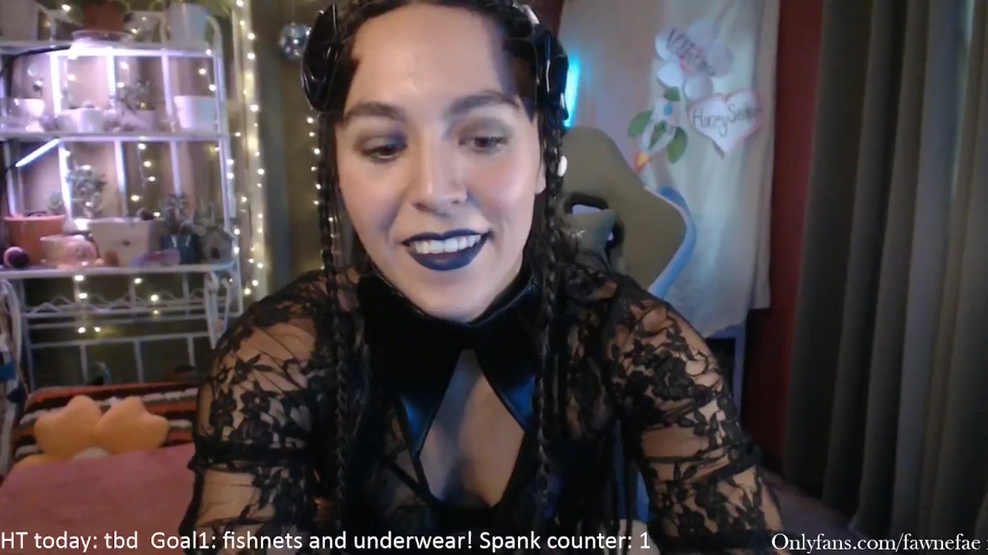 Gallery image thumbnail from FawneFaeisme's myfreecams stream on, 10/07/2025, 19:10 image 3 of 20