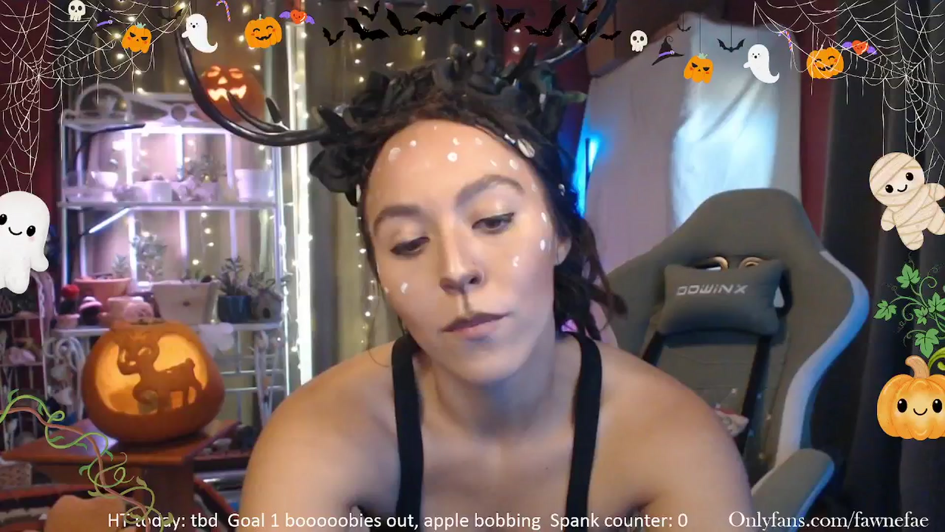 Gallery image thumbnail from FawneFaeisme's myfreecams stream on, 10/31/2025, 19:20 image 5 of 20