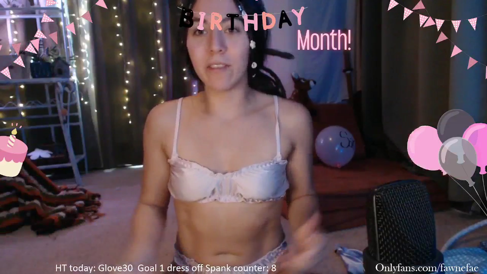 Gallery image thumbnail from FawneFaeisme's myfreecams stream on, 11/08/2025, 22:08 image 17 of 20