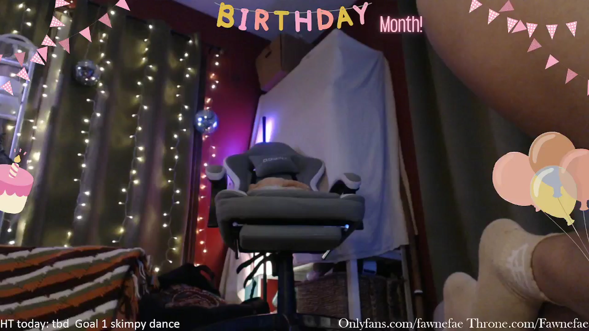 Gallery image thumbnail from FawneFaeisme's myfreecams stream on, 11/12/2025, 03:06 image 16 of 20