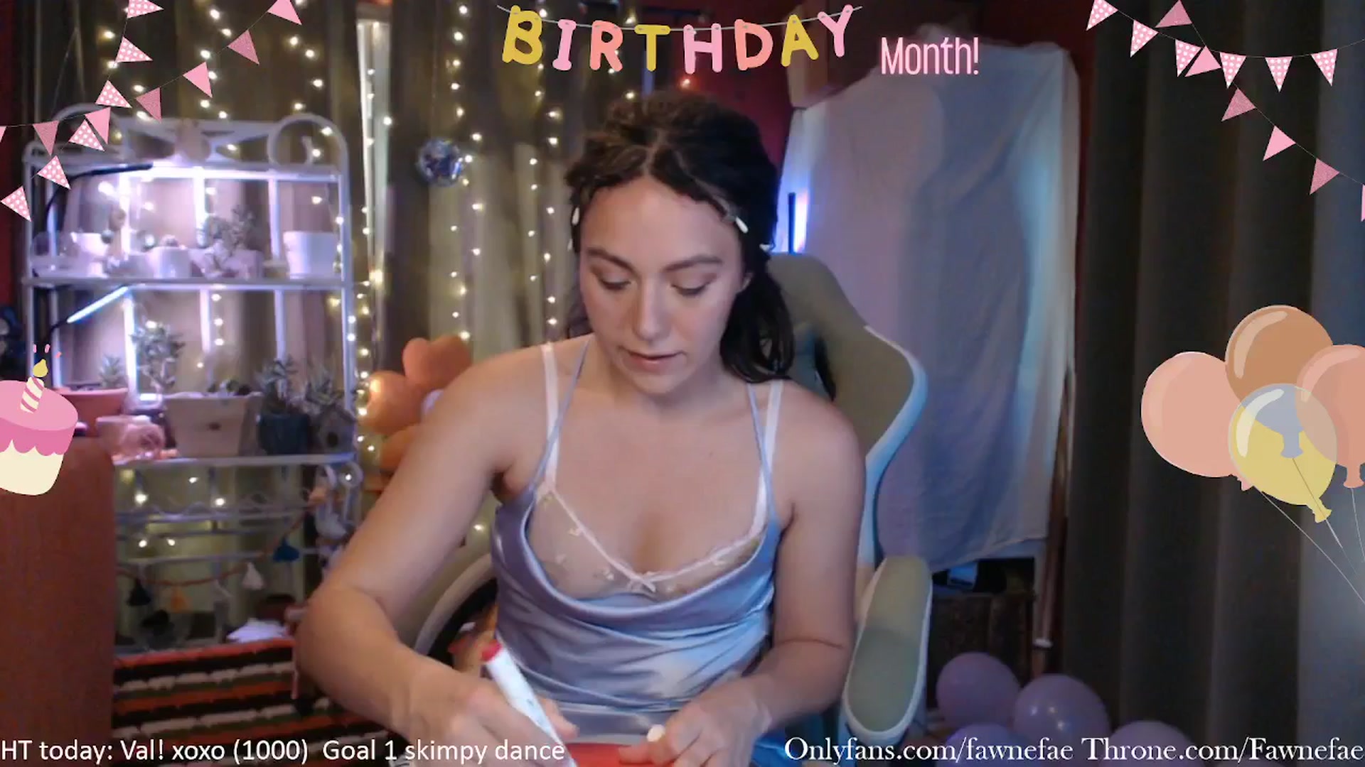 Gallery image thumbnail from FawneFaeisme's myfreecams stream on, 11/13/2025, 19:32 image 17 of 20