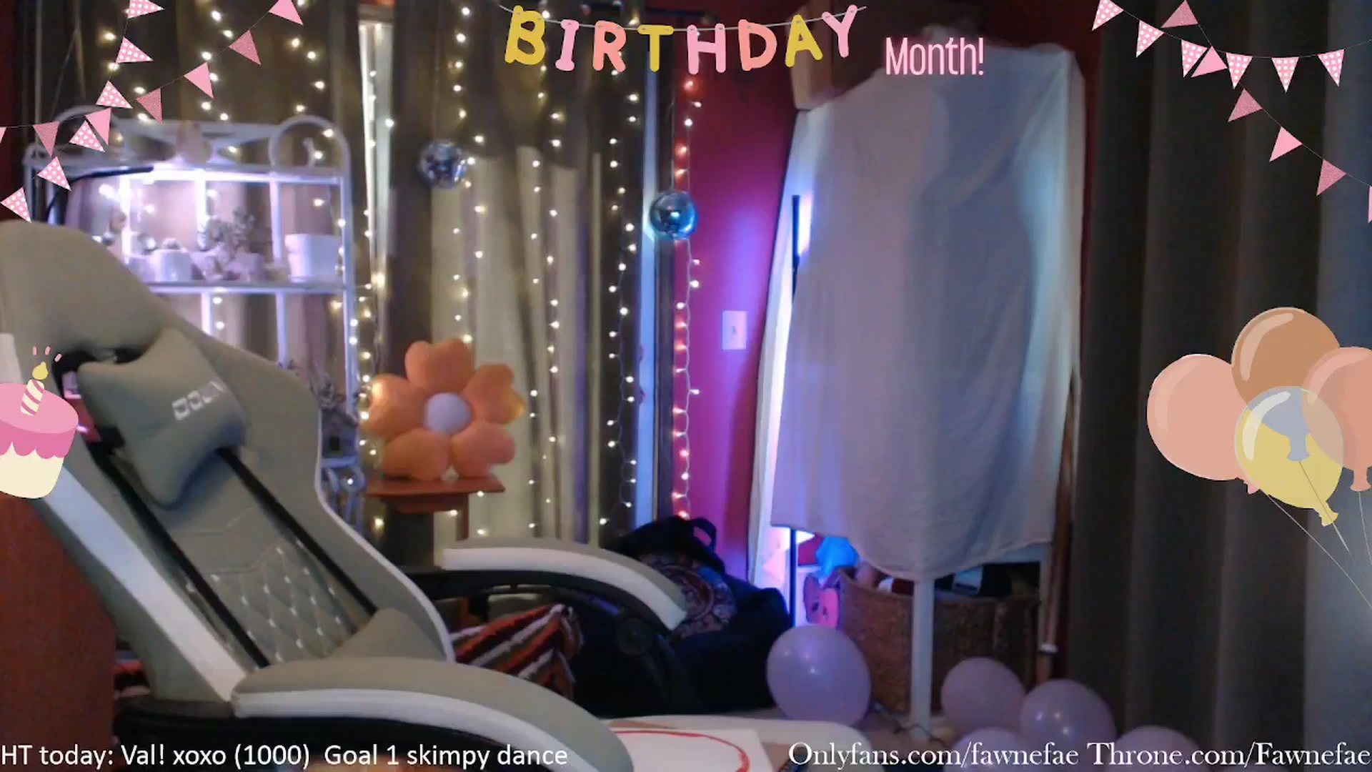 Gallery image thumbnail from FawneFaeisme's myfreecams stream on, 11/13/2025, 19:32 image 14 of 20