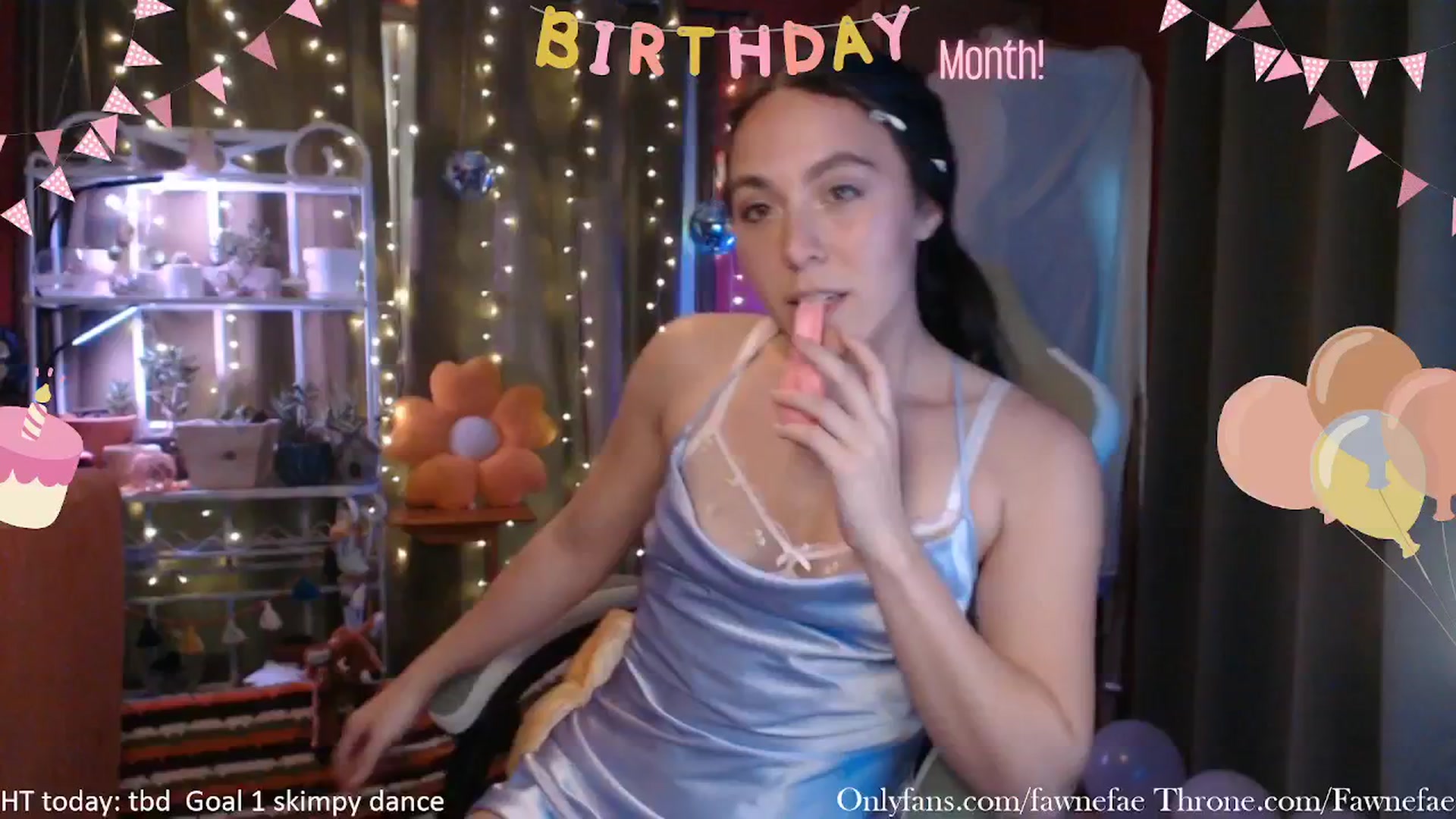 Gallery image thumbnail from FawneFaeisme's myfreecams stream on, 11/13/2025, 19:32 image 4 of 20