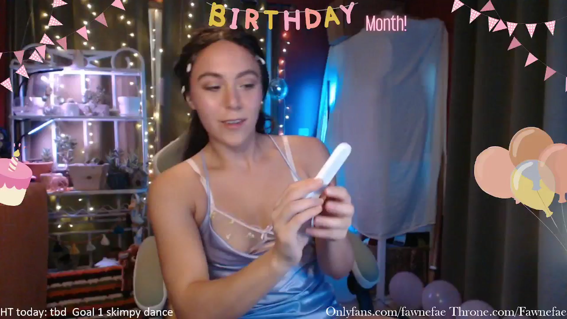 Gallery image thumbnail from FawneFaeisme's myfreecams stream on, 11/13/2025, 19:32 image 2 of 20