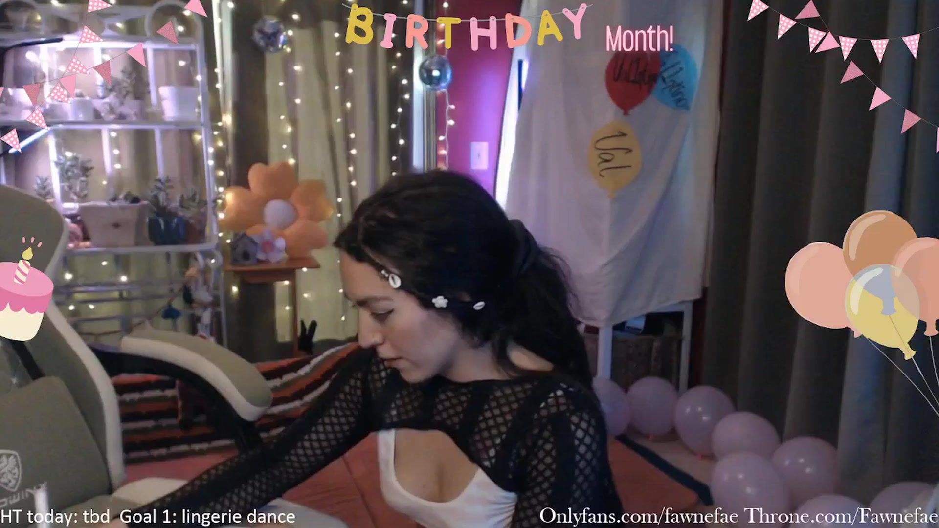 Gallery image thumbnail from FawneFaeisme's myfreecams stream on, 11/14/2025, 19:54 image 5 of 20
