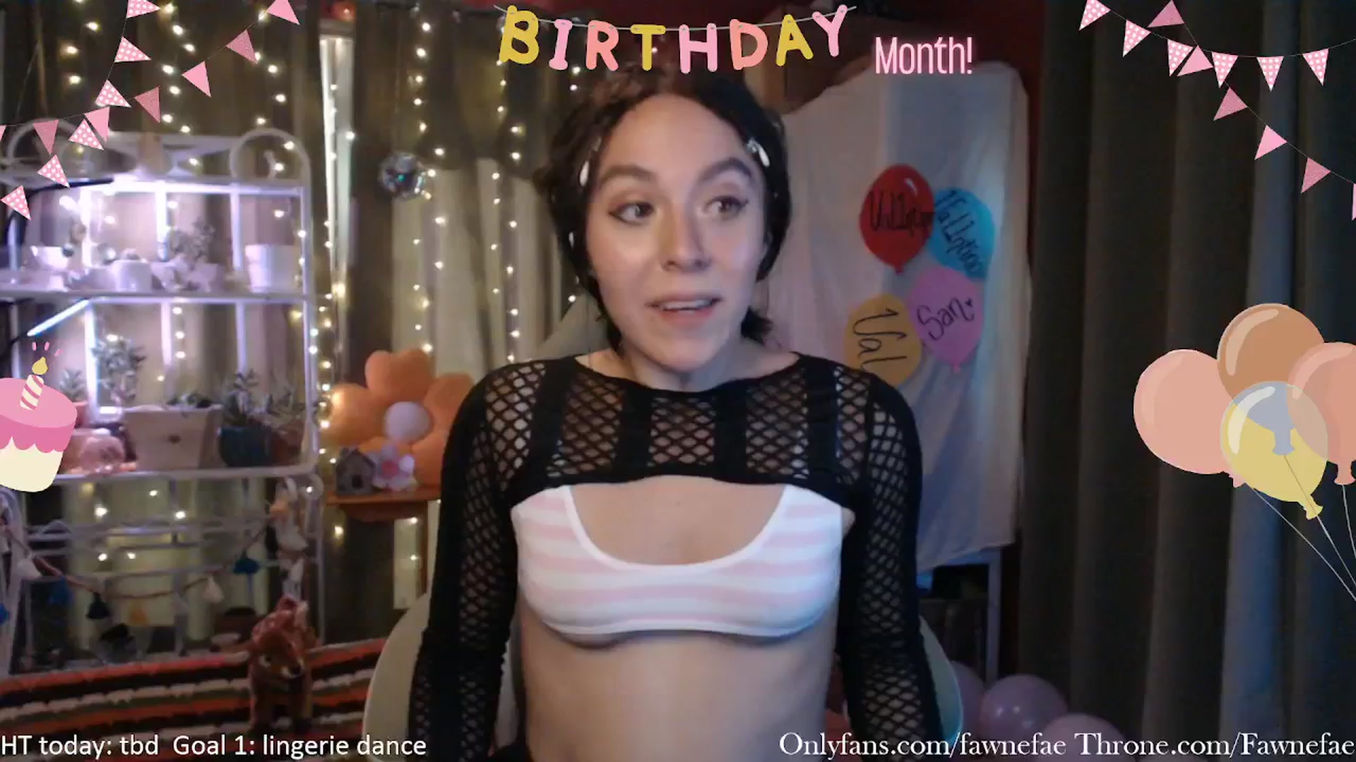 Gallery image thumbnail from FawneFaeisme's myfreecams stream on, 11/14/2025, 19:54 image 15 of 20