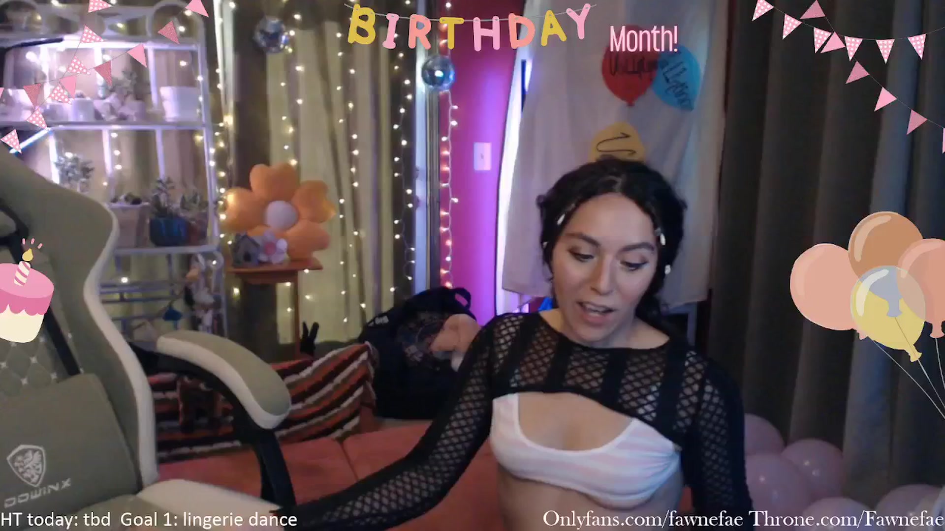 Gallery image thumbnail from FawneFaeisme's myfreecams stream on, 11/14/2025, 19:54 image 6 of 20