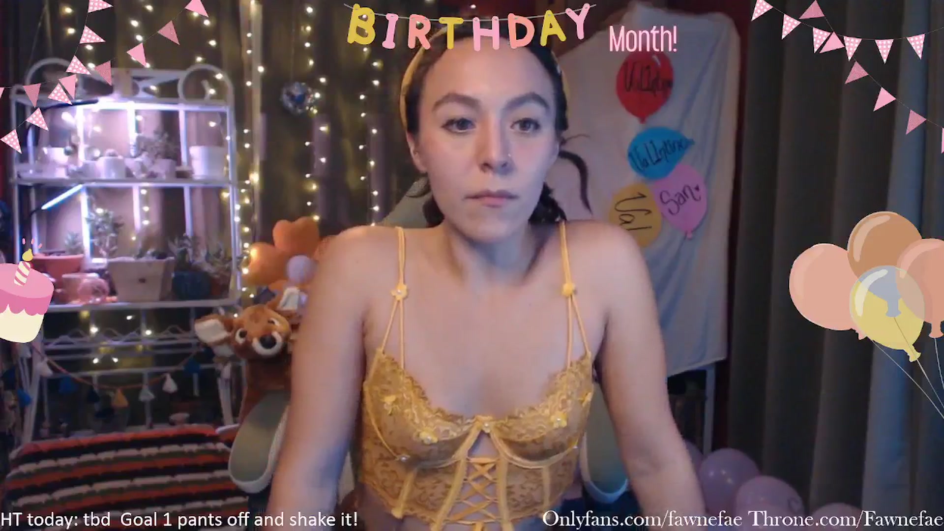 Gallery image thumbnail from FawneFaeisme's myfreecams stream on, 11/19/2025, 03:22 image 5 of 20