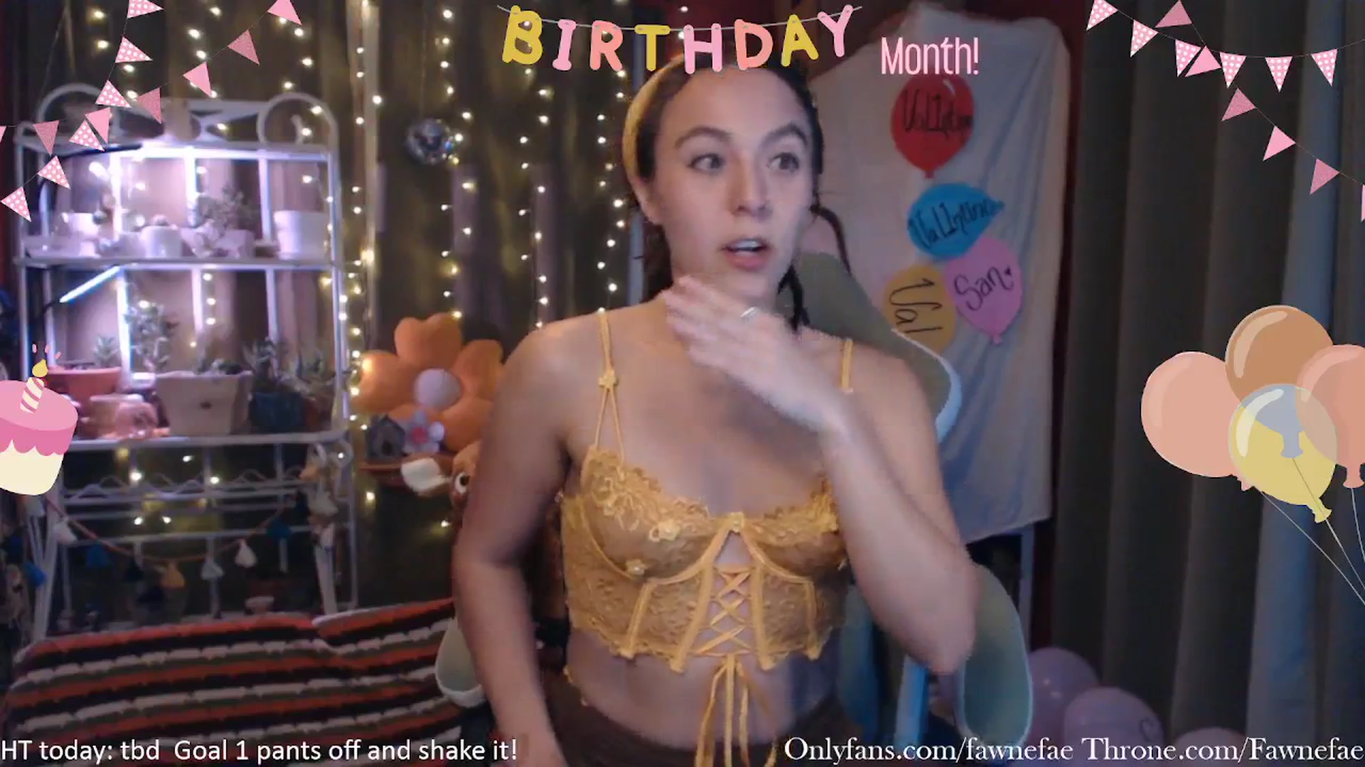 Gallery image thumbnail from FawneFaeisme's myfreecams stream on, 11/19/2025, 03:22 image 6 of 20