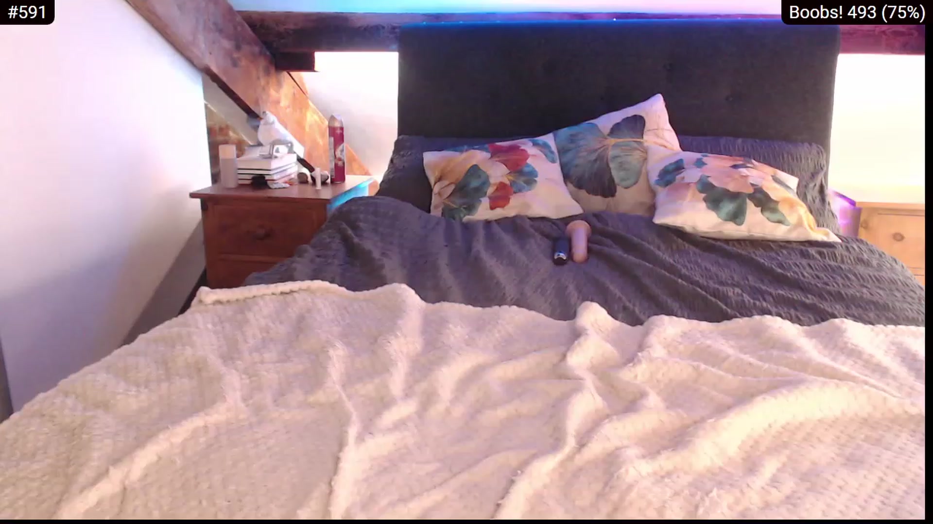 Gallery image thumbnail from FayFoxx's myfreecams stream on, 11/21/2023, 18:56 image 11 of 20