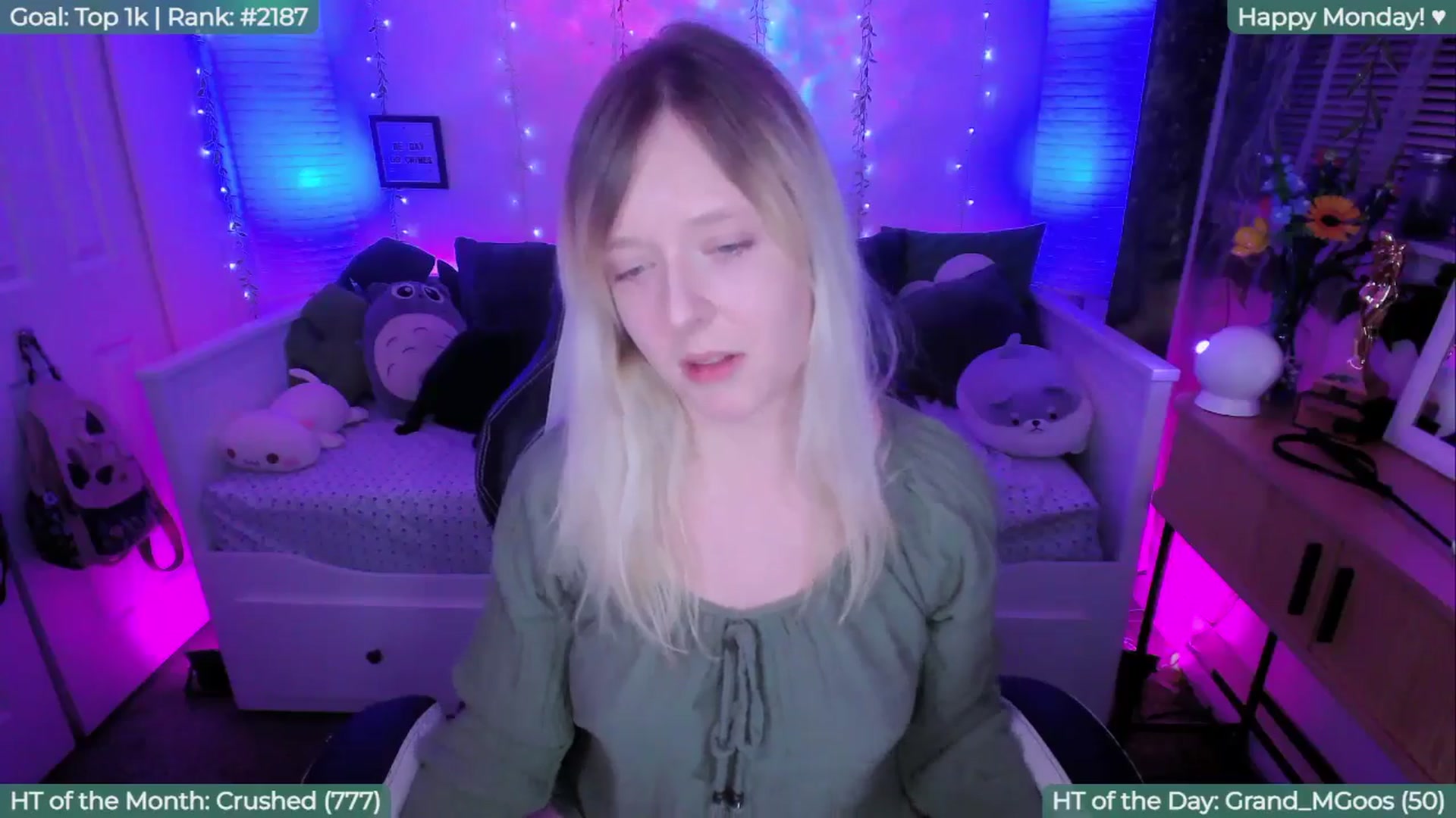 Gallery image thumbnail from FayeWilde's myfreecams stream on, 04/14/2026, 05:29 image 8 of 20