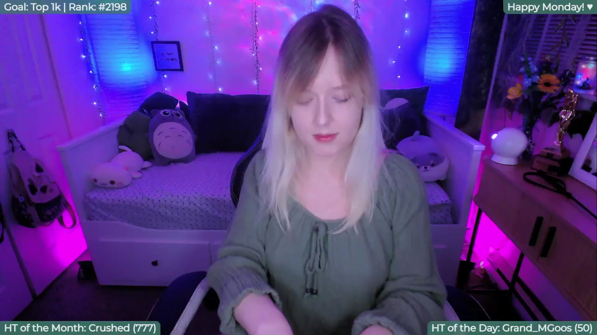 Gallery image thumbnail from FayeWilde's myfreecams stream on, 04/14/2026, 05:29 image 1 of 20
