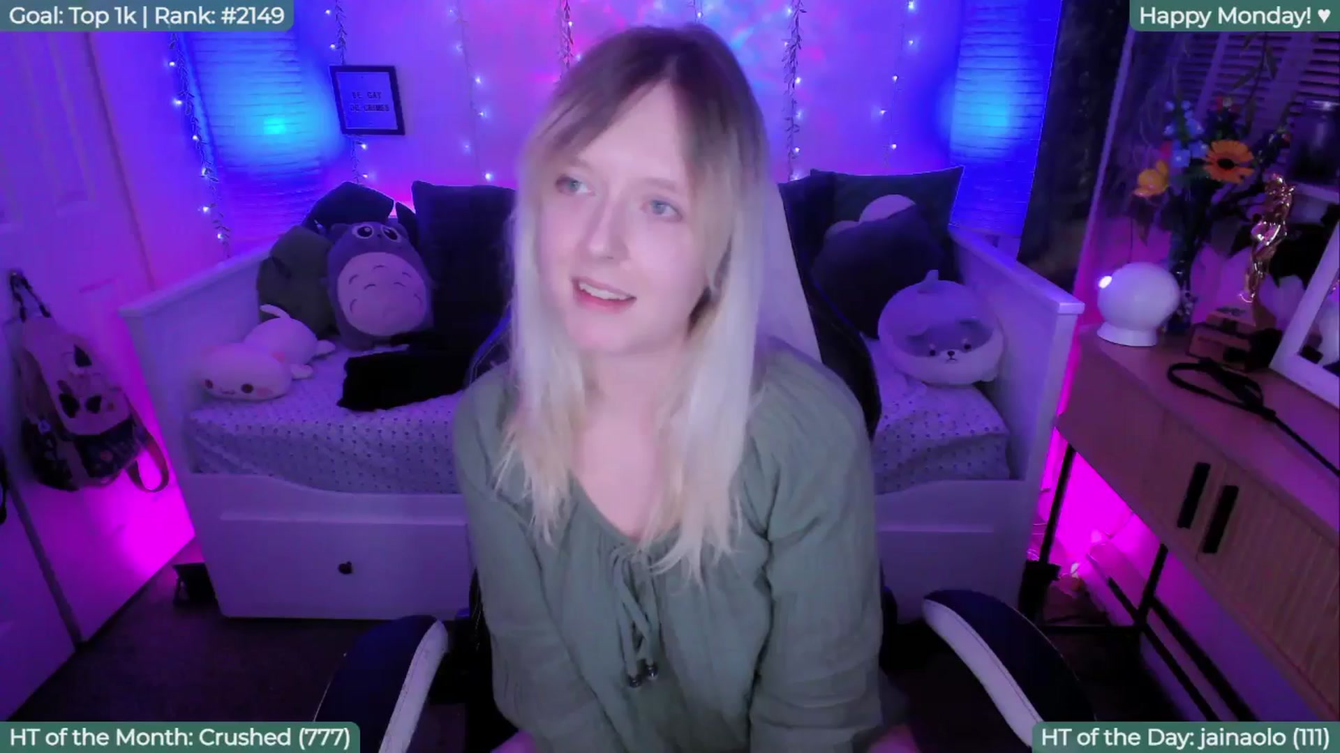 Gallery image thumbnail from FayeWilde's myfreecams stream on, 04/14/2026, 05:29 image 17 of 20