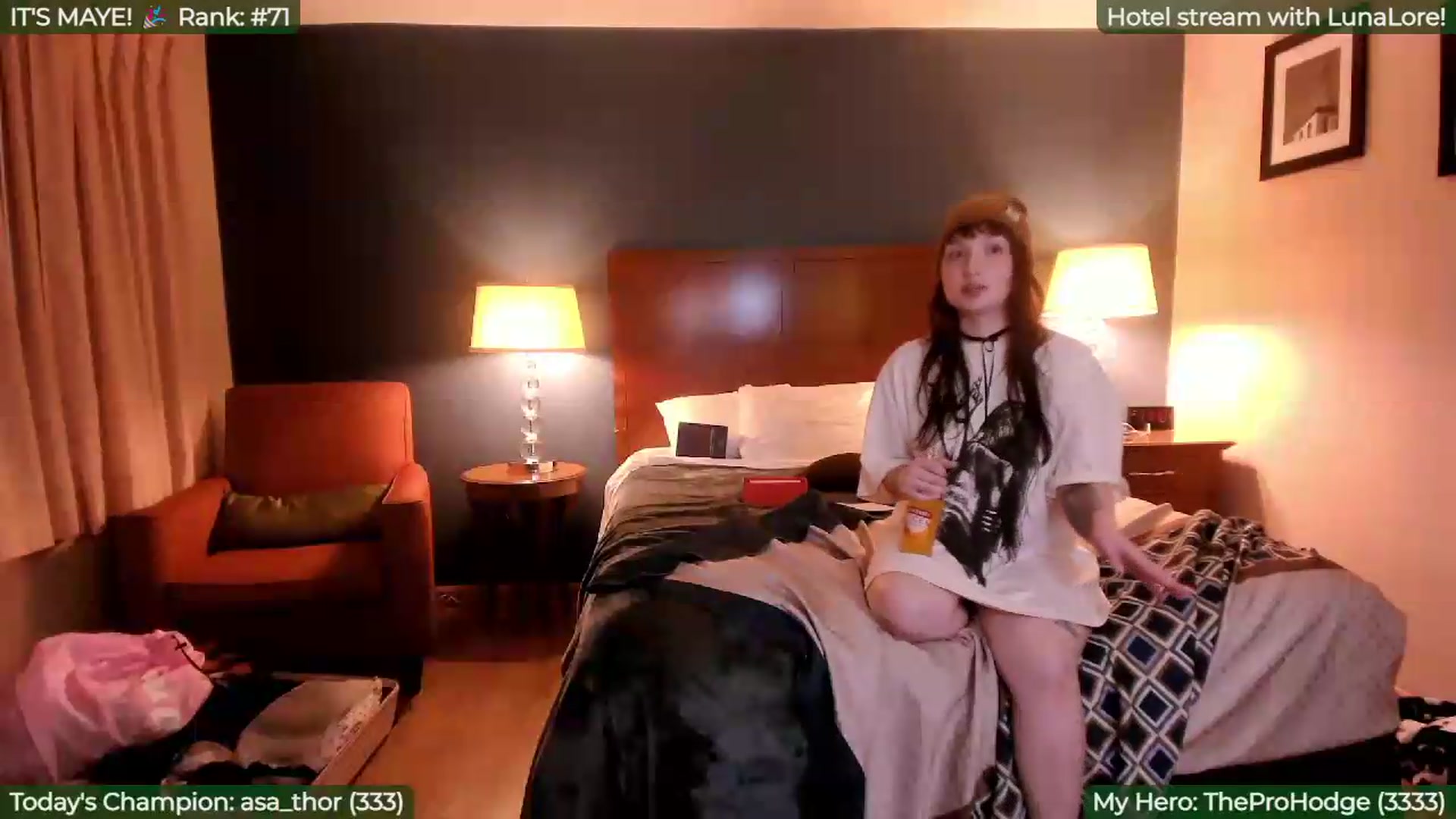 Gallery image thumbnail from FayeWilde's myfreecams stream on, 05/06/2026, 08:27 image 8 of 20