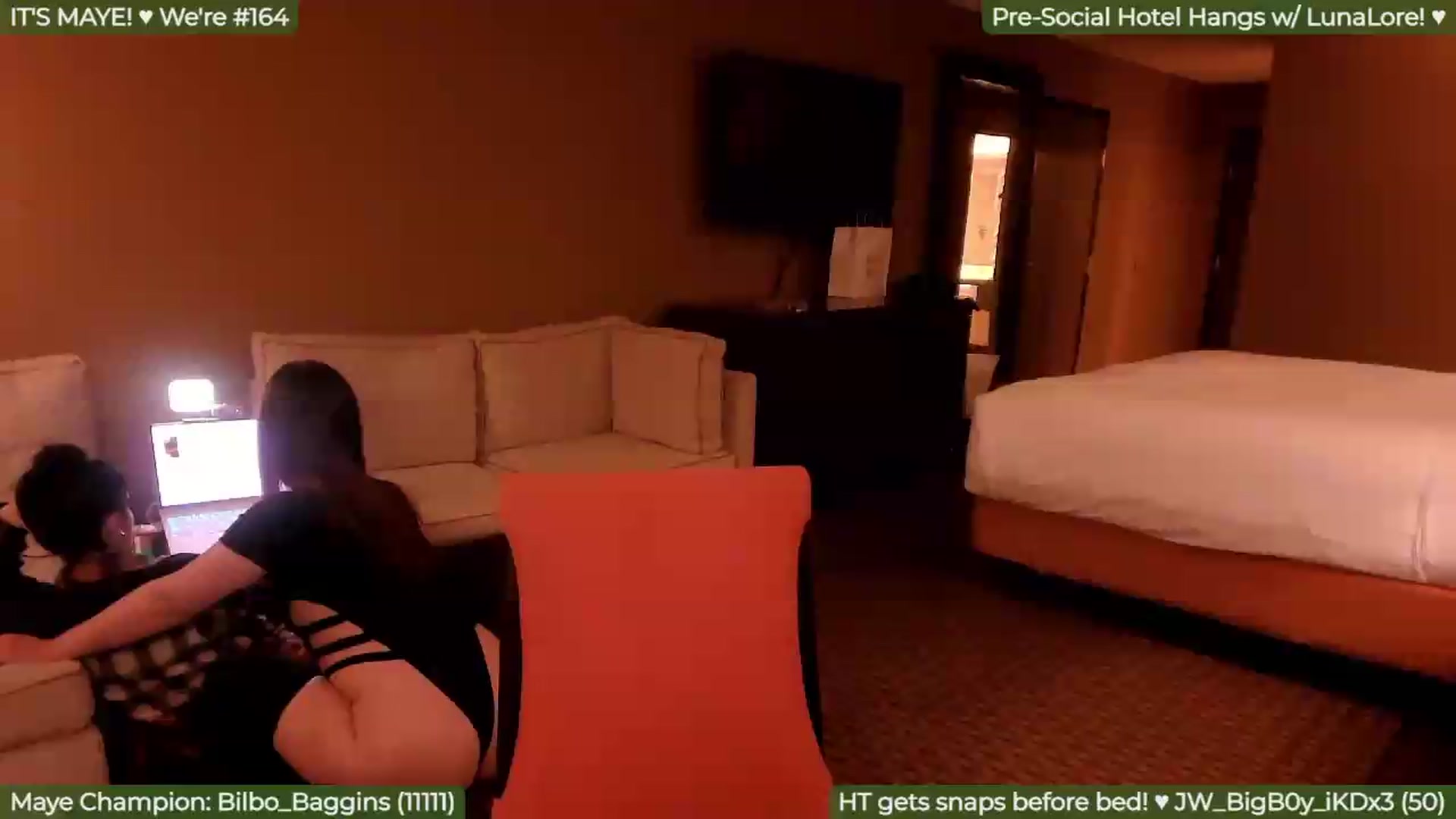 Gallery image thumbnail from FayeWilde's myfreecams stream on, 05/18/2026, 04:56 image 16 of 20