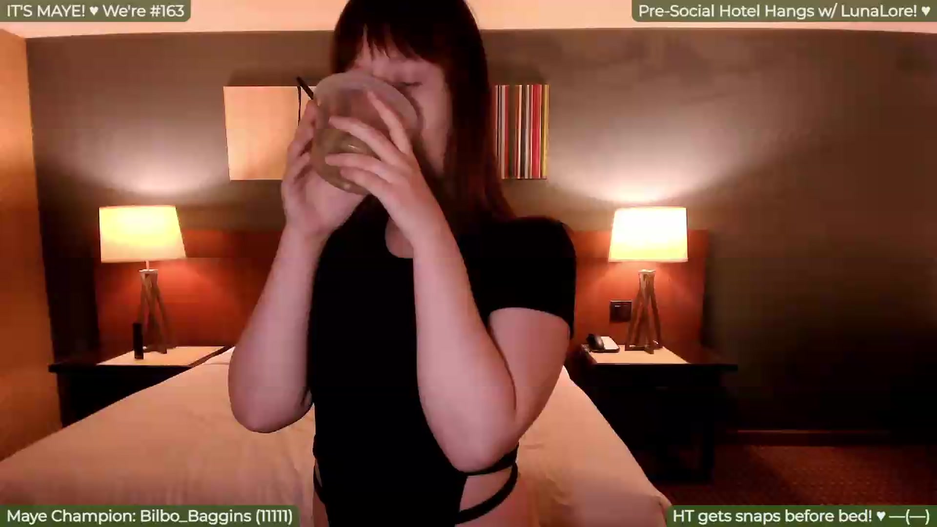 Gallery image thumbnail from FayeWilde's myfreecams stream on, 05/18/2026, 04:56 image 1 of 20