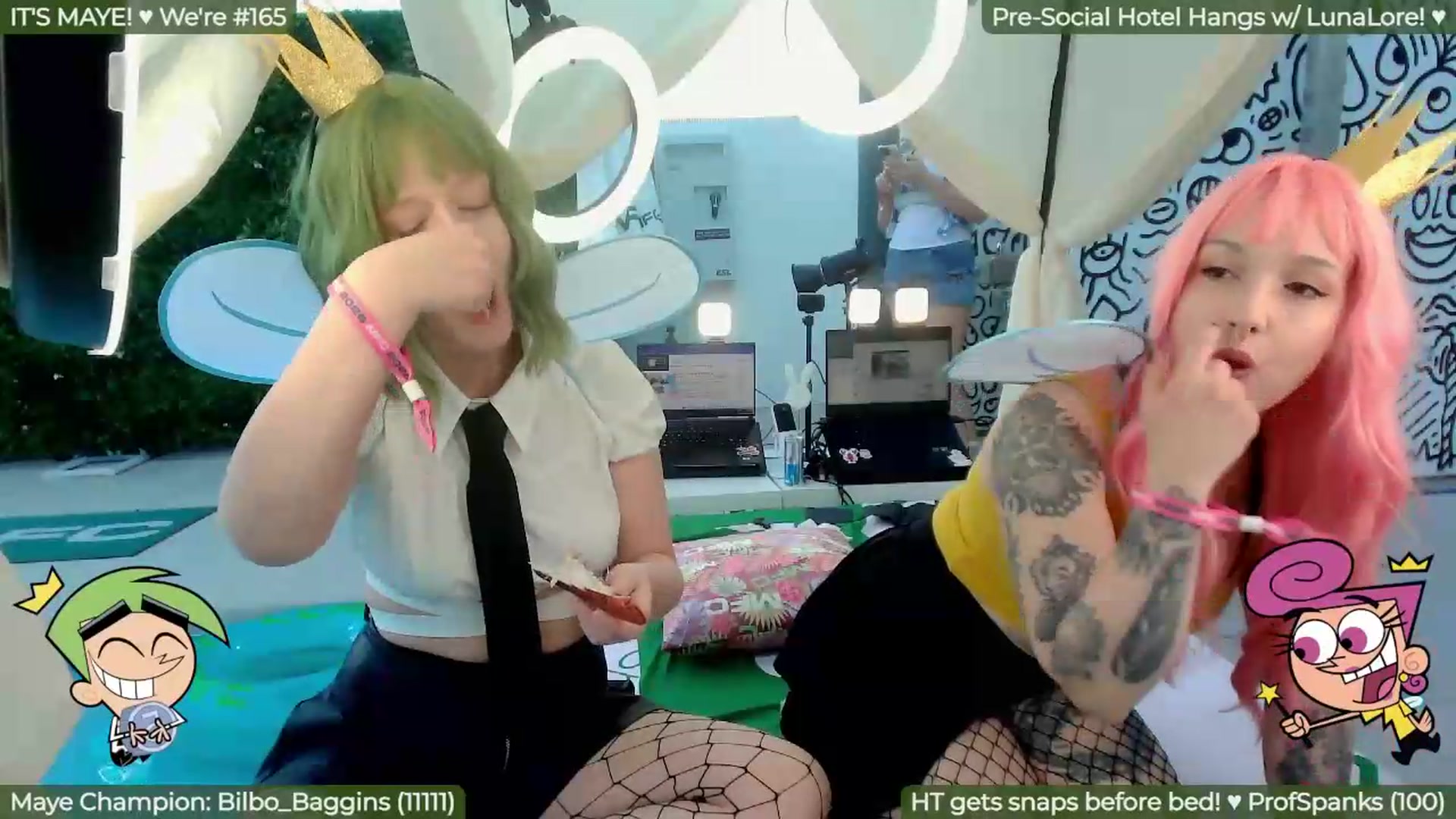 Gallery image thumbnail from FayeWilde's myfreecams stream on, 05/19/2026, 02:04 image 18 of 20