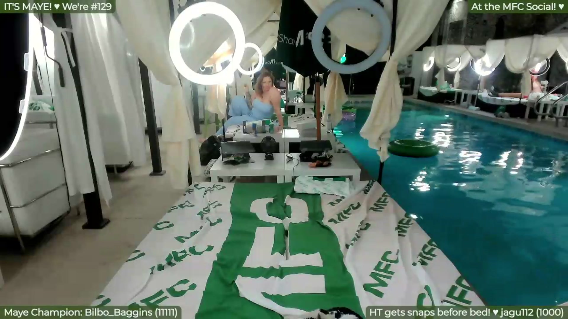 Gallery image thumbnail from FayeWilde's myfreecams stream on, 05/20/2026, 08:50 image 11 of 20