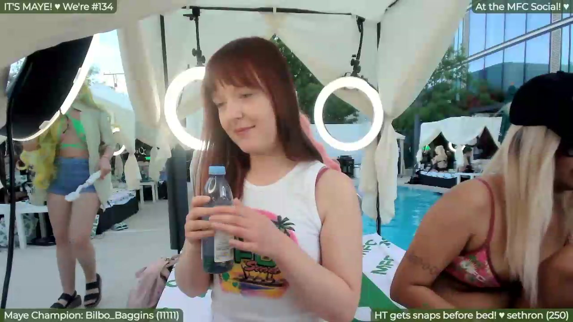 Gallery image thumbnail from FayeWilde's myfreecams stream on, 05/21/2026, 04:38 image 3 of 20