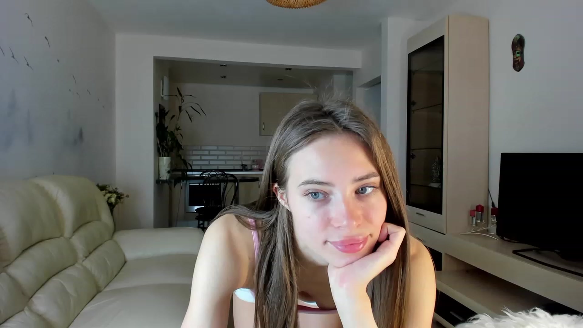 Gallery image thumbnail from FeelMySkills's myfreecams stream on, 10/28/2023, 14:08 image 2 of 20