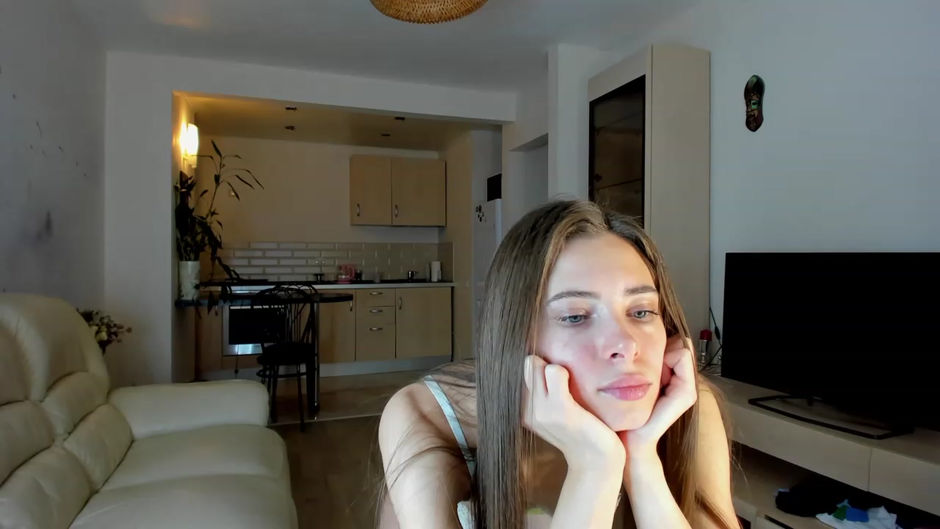 Gallery image thumbnail from FeelMySkills's myfreecams stream on, 11/05/2023, 15:12 image 16 of 20