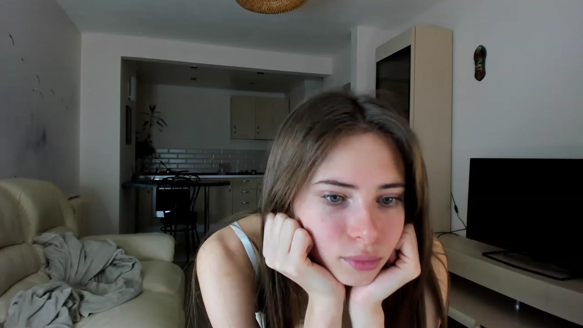 Gallery image thumbnail from FeelMySkills's myfreecams stream on, 12/07/2023, 13:10 image 14 of 20