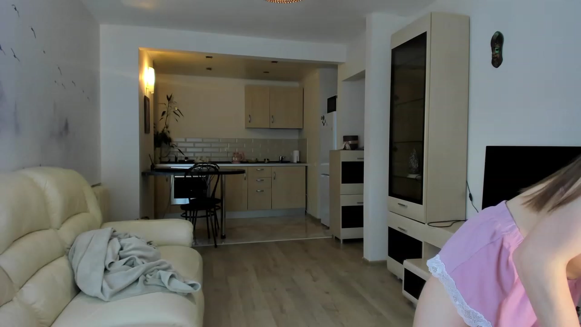 Gallery image thumbnail from FeelMySkills's myfreecams stream on, 12/10/2023, 17:08 image 18 of 20