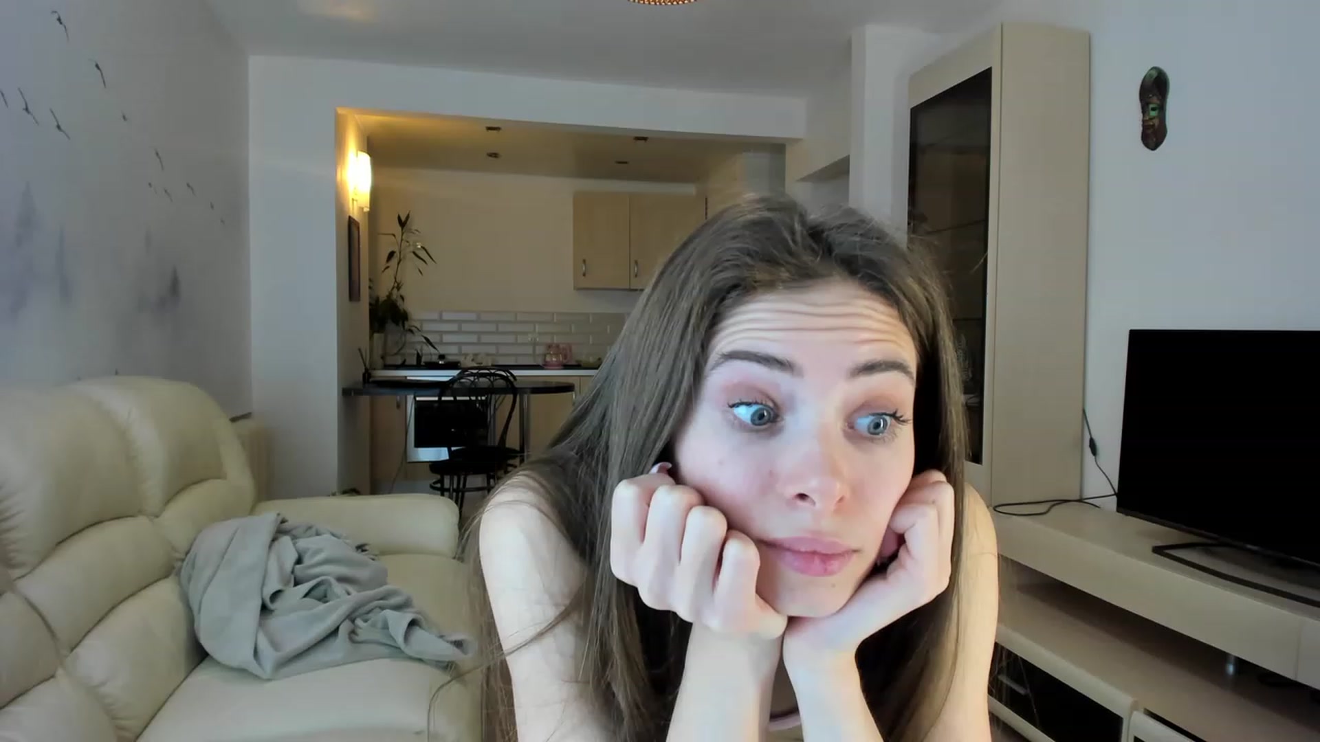 Gallery image thumbnail from FeelMySkills's myfreecams stream on, 12/10/2023, 17:40 image 1 of 20