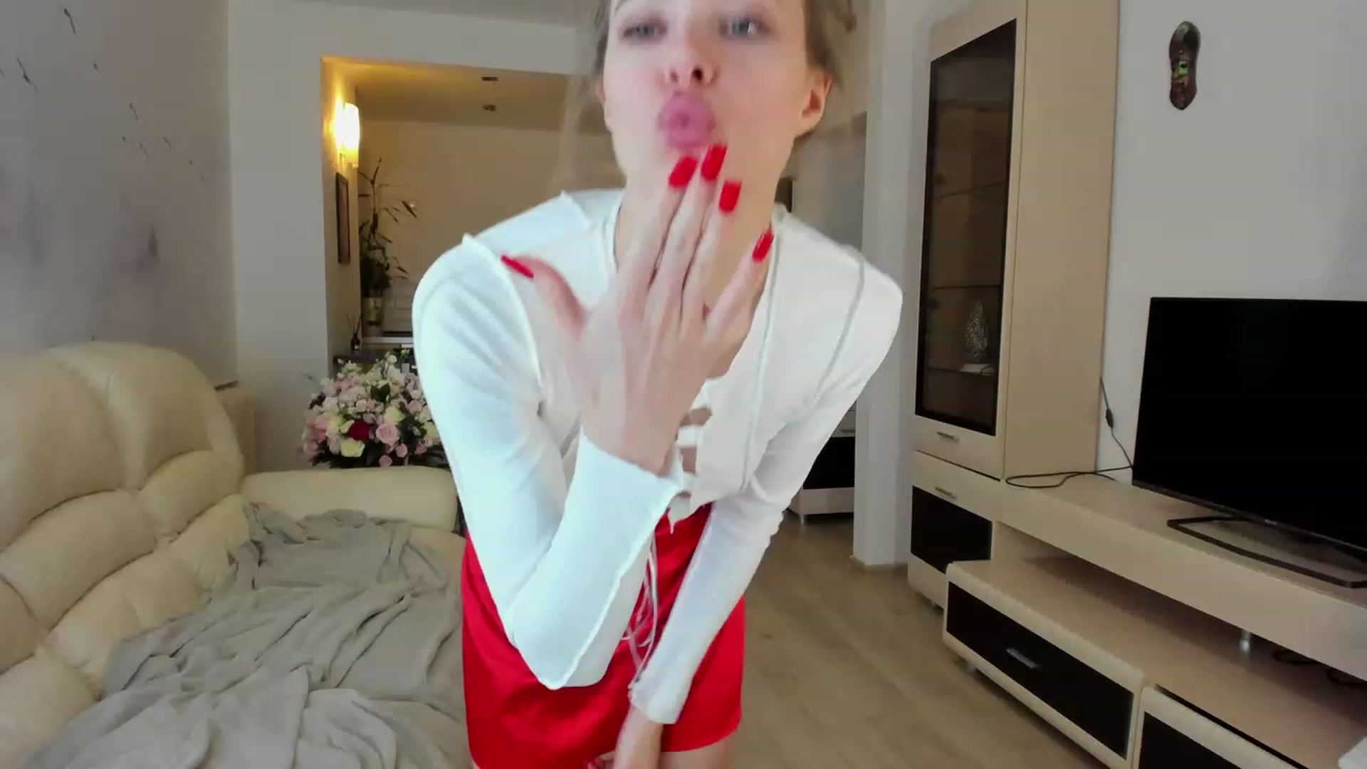Gallery image thumbnail from FeelMySkills's myfreecams stream on, 12/24/2023, 17:29 image 8 of 20