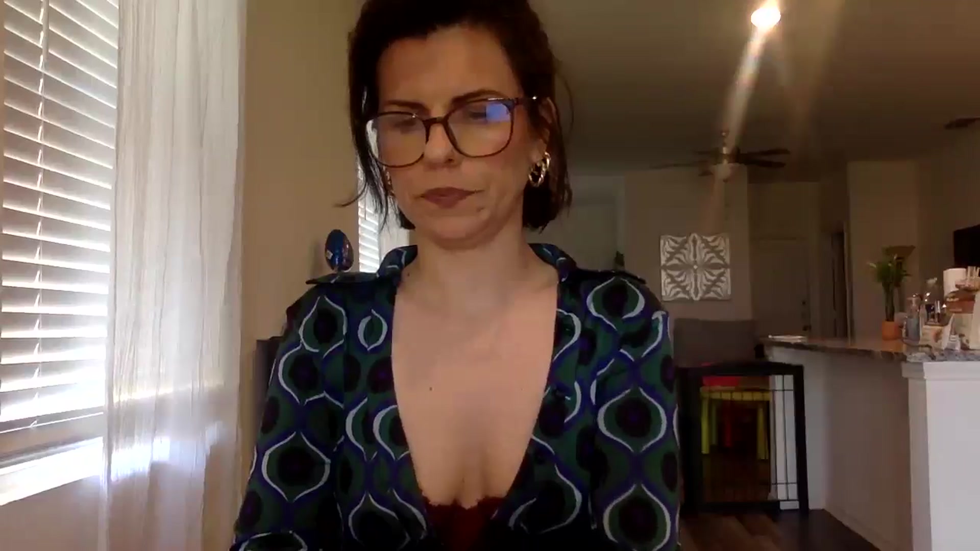 Gallery image thumbnail from Feel_it_good's myfreecams stream on, 06/01/2025, 16:41 image 12 of 20