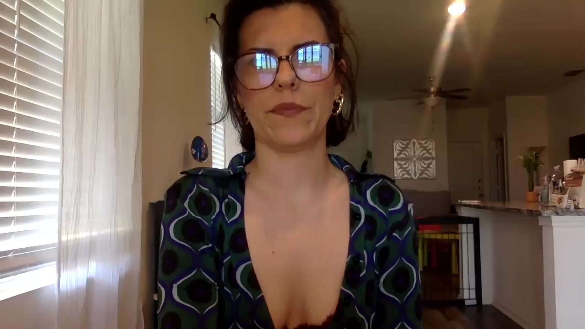 Gallery image thumbnail from Feel_it_good's myfreecams stream on, 06/01/2025, 16:41 image 11 of 20