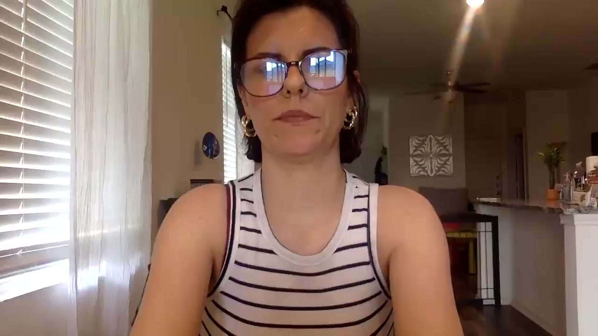 Gallery image thumbnail from Feel_it_good's myfreecams stream on, 06/01/2025, 18:58 image 13 of 20