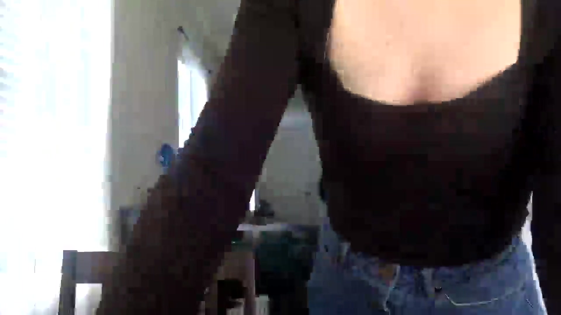 Gallery image thumbnail from Feel_it_good's myfreecams stream on, 06/01/2025, 23:41 image 19 of 20