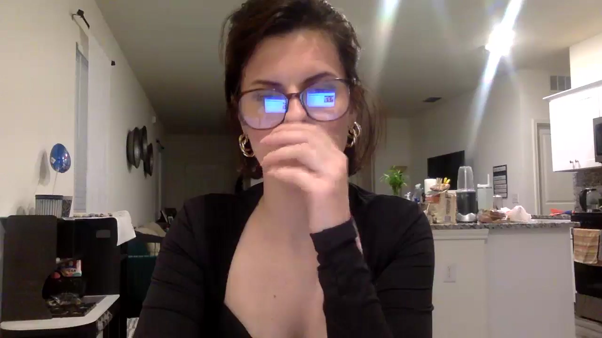 Gallery image thumbnail from Feel_it_good's myfreecams stream on, 06/02/2025, 01:48 image 18 of 20