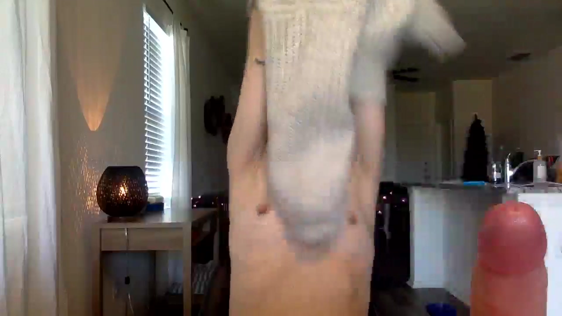 Gallery image thumbnail from Feel_it_good's myfreecams stream on, 12/31/2025, 17:32 image 17 of 20